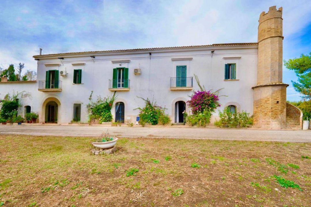 Vendita villa in zona tranquilla Lucera Puglia foto 2